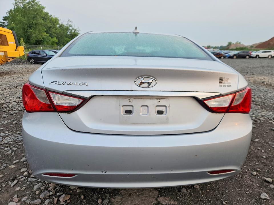 Photo 6 from auction – 2013 HYUNDAI SONATA with VIN 5NPEB4AC4DH663516