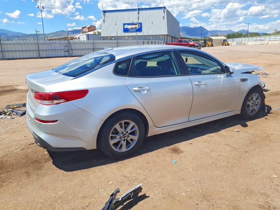 Photo 3 from auction – 2019 KIA OPTIMA with VIN 5XXGT4L30KG276912