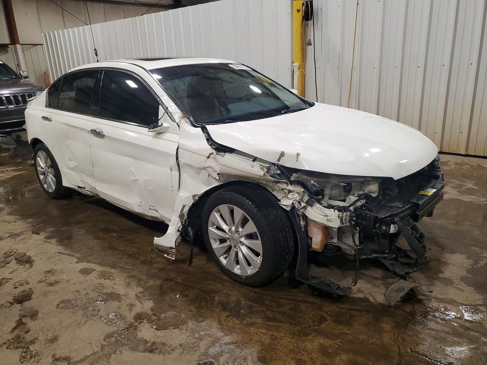 Photo 4 from auction – 2013 HONDA ACCORD with VIN 1HGCR3F82DA031754