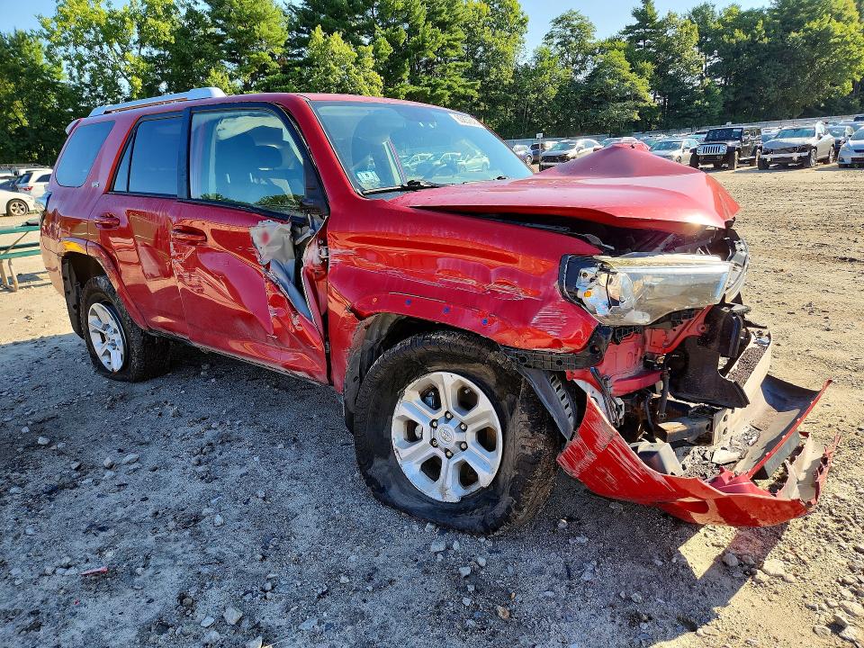 Photo 4 from auction – 2016 TOYOTA 4RUNNER with VIN JTEBU5JR3G5277922