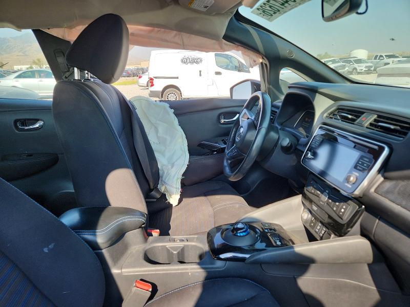 Photo 7 from auction – 2018 NISSAN LEAF with VIN 1N4AZ1CP3JC302400