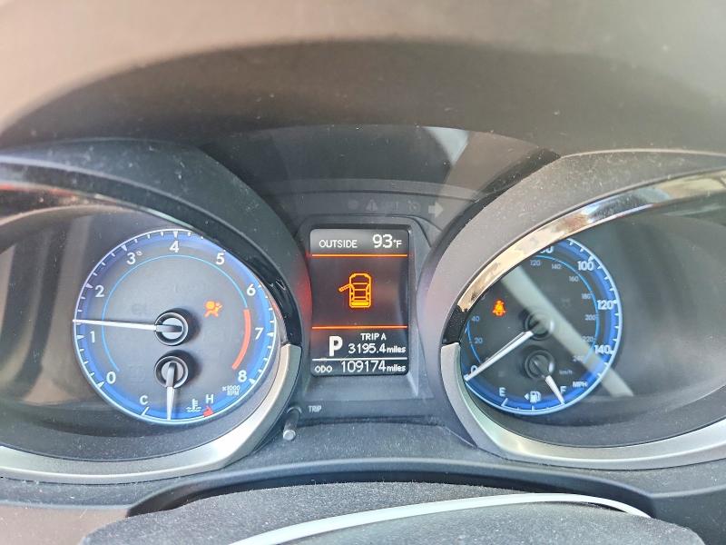 Photo 9 from auction – 2016 TOYOTA COROLLA with VIN 5YFBURHE2GP452307