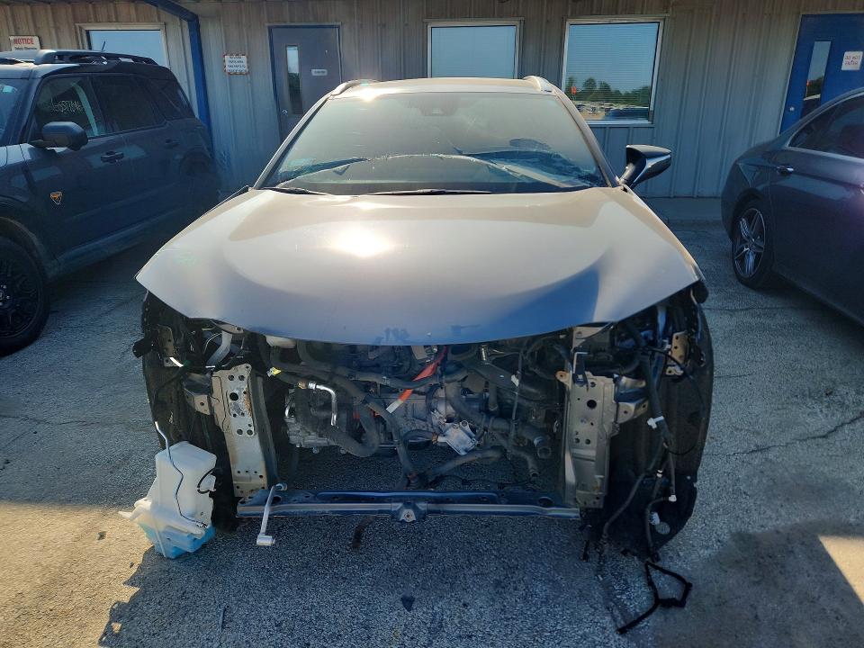 Photo 5 from auction – 2019 LEXUS UX with VIN JTHU9JBH4K2017521