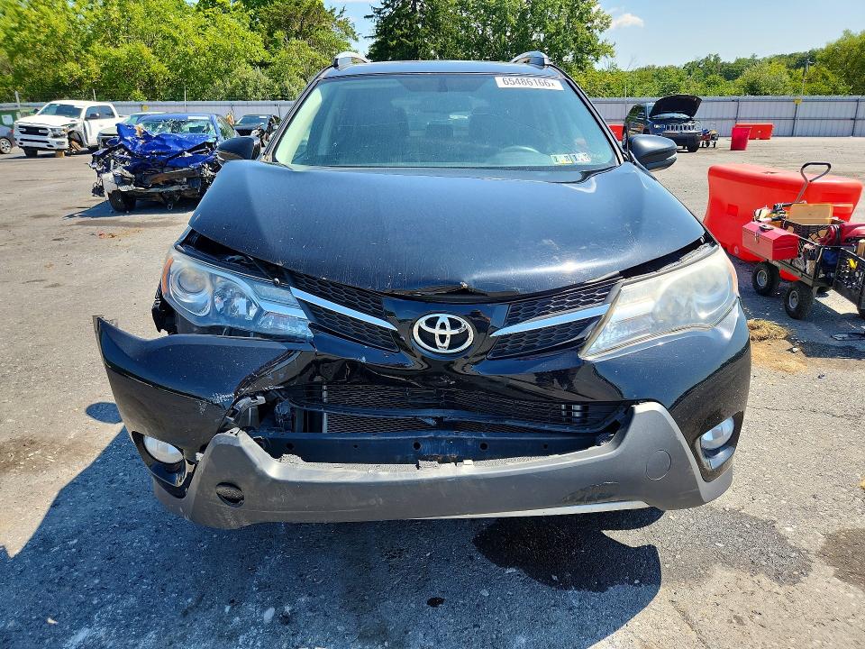 Photo 5 from auction – 2015 TOYOTA RAV4 with VIN 2T3DFREV2FW373361