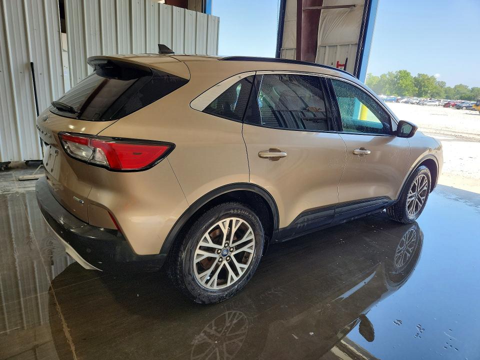 Zdjęcie 3 z aukcji – 2020 FORD ESCAPE z VIN 1FMCU9H66LUA82436
