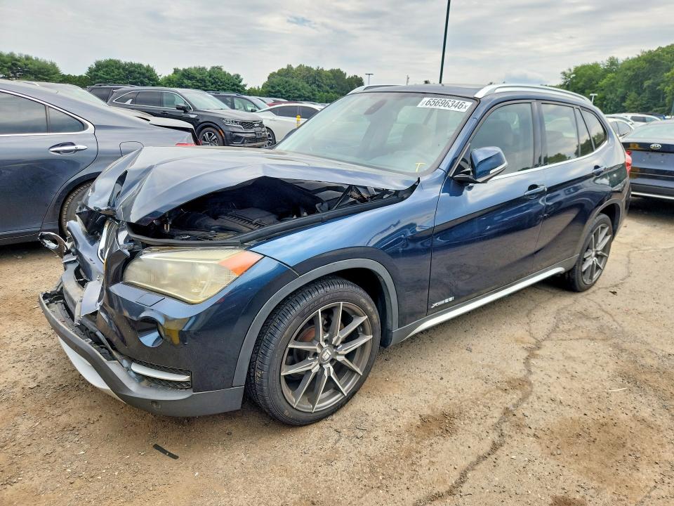 BMW X1 2013 with VIN WBAVL1C53DVR88083 - Photo from auction