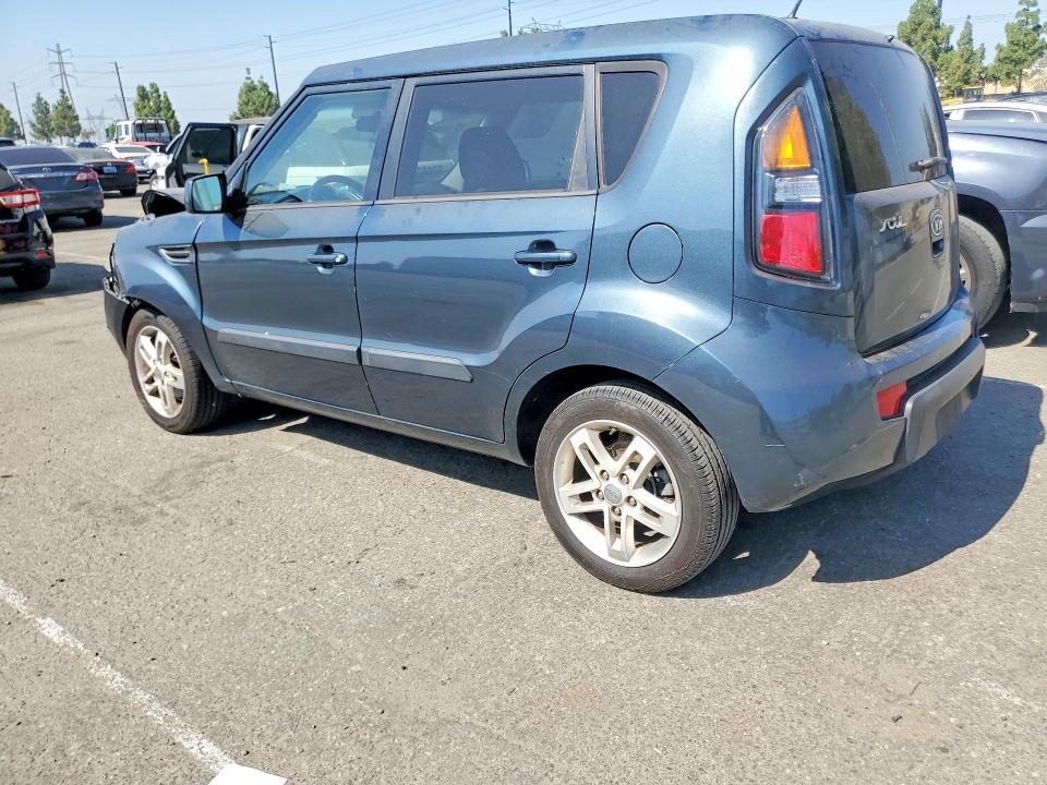 Foto 2 de la subasta – 2011 KIA SOUL con VIN KNDJT2A20B7309145