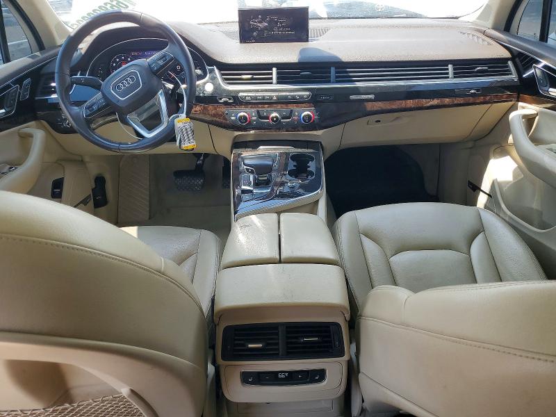 Photo 8 from auction – 2018 AUDI Q7 with VIN WA1LAAF75JD010077