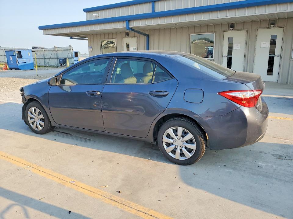 Photo 2 from auction – 2016 TOYOTA COROLLA with VIN 5YFBURHE8GP439139