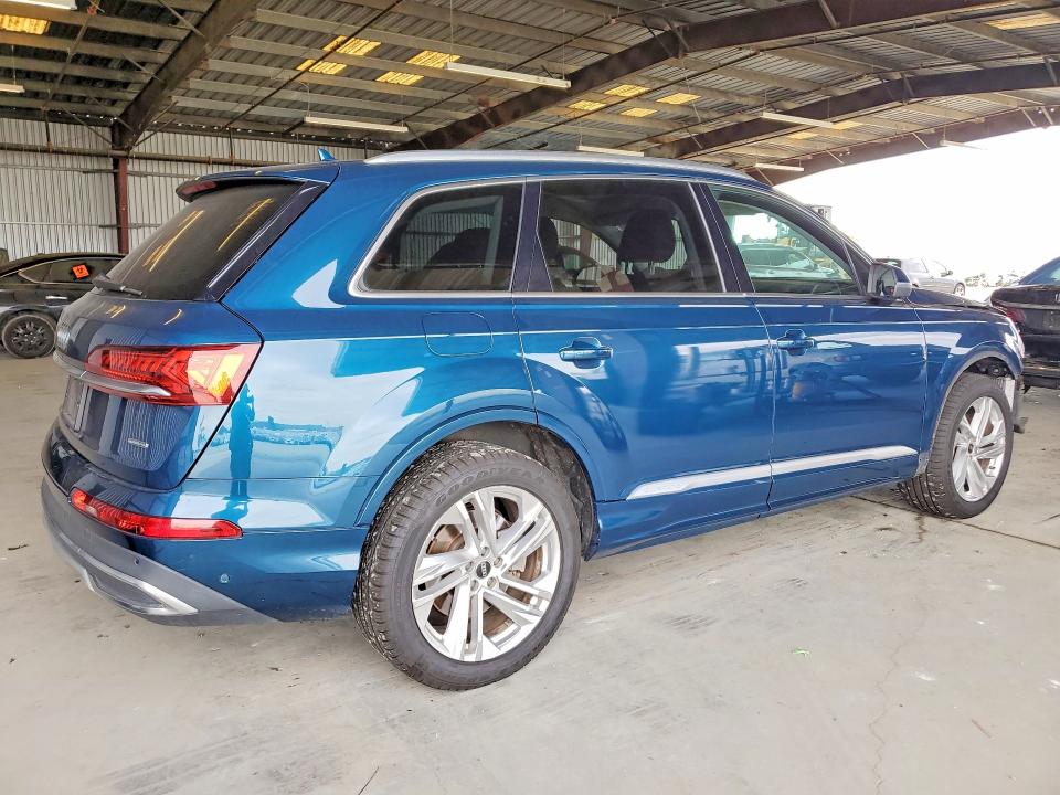 Фото 3 с аукциона – 2022 AUDI Q7 с VIN WA1LXBF74ND010100