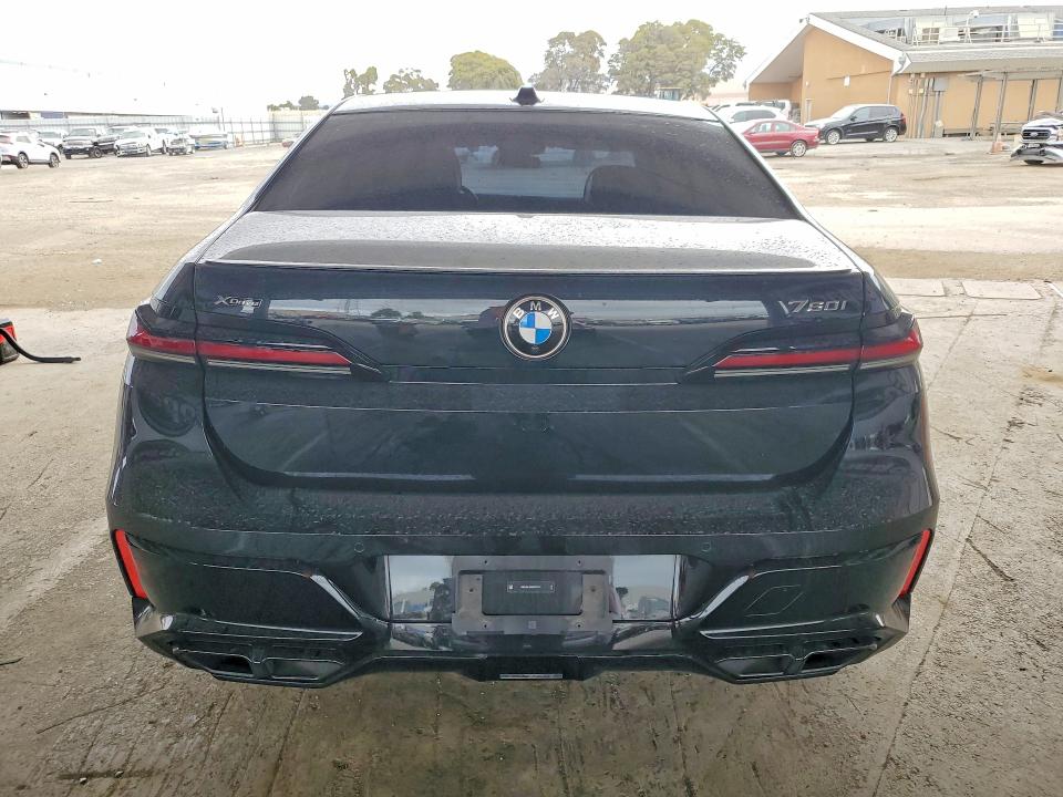 Фото 6 с аукциона – 2024 BMW 760 с VIN WBA33EJ04RCP67312