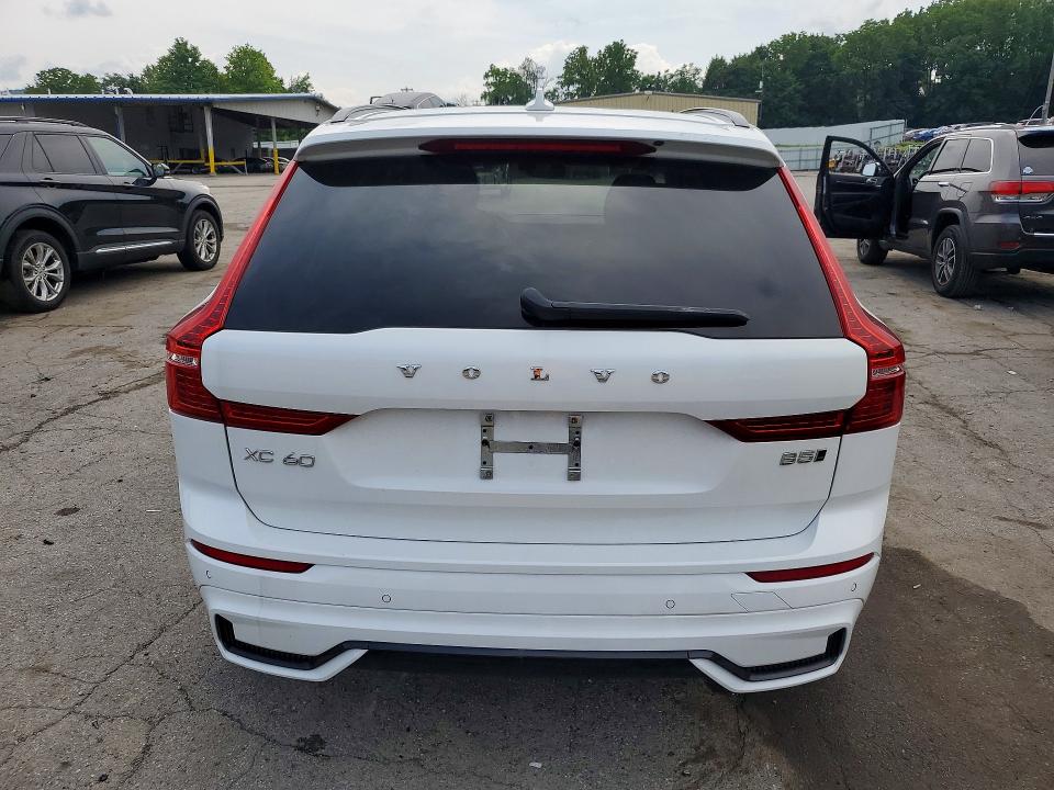 Photo 6 from auction – 2024 VOLVO XC60 with VIN YV4L12RL8R1846495