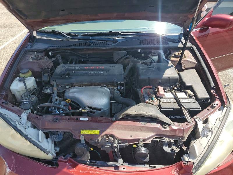 Photo 11 from auction – 2005 TOYOTA CAMRY with VIN 4T1BE32K25U059704