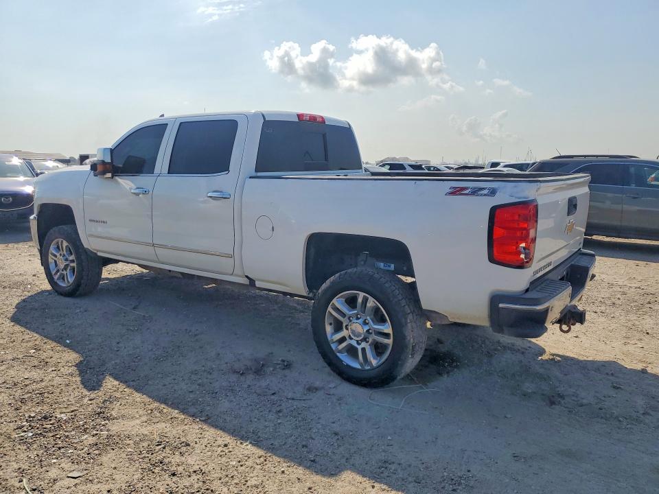 Photo 2 from auction – 2016 CHEVROLET SILVERADO with VIN 1GC1KWE8XGF301754