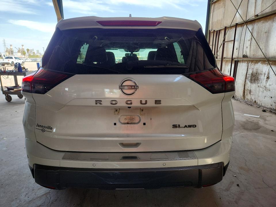 Photo 6 from auction – 2024 NISSAN ROGUE with VIN 5N1BT3CB0RC672596
