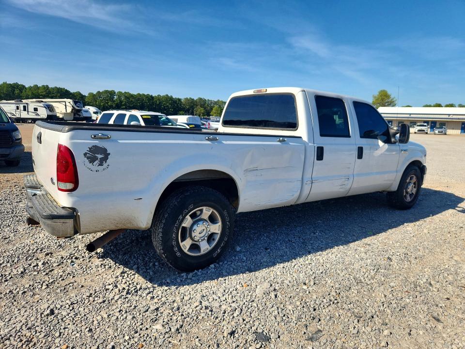 Photo 3 from auction – 2006 FORD F350 with VIN 1FTWW30Y06ED65869