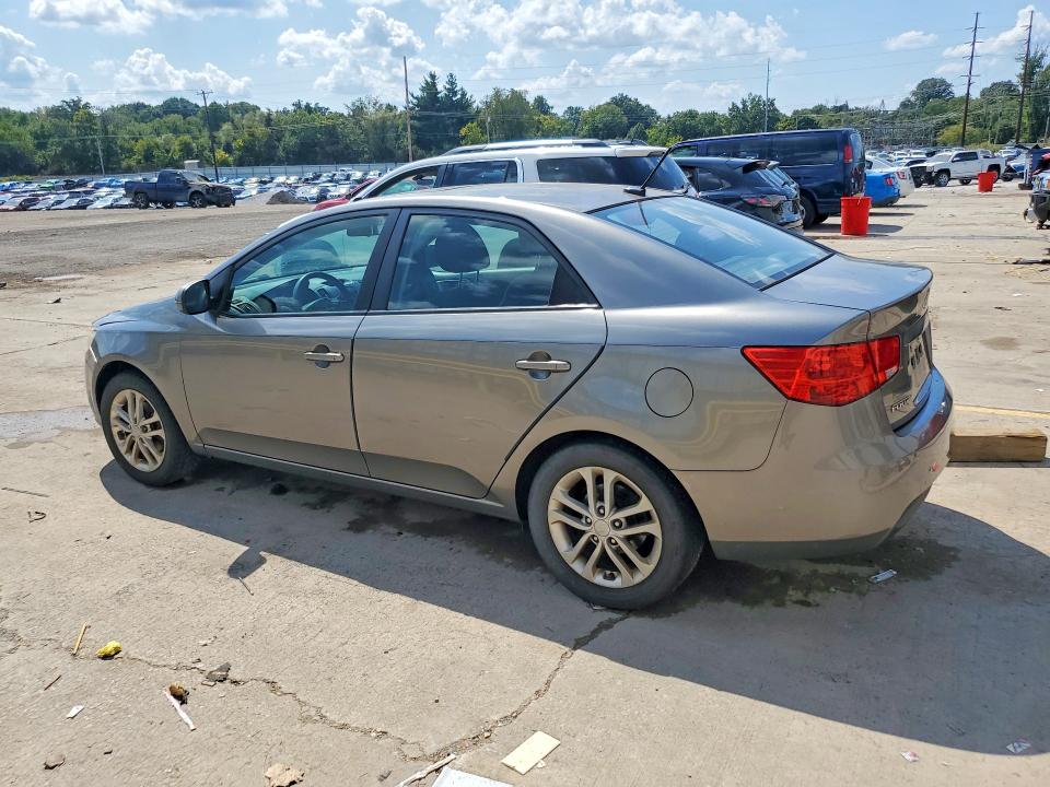 Снимка 2 от търг – 2012 KIA FORTE с VIN KNAFU4A25C5592263