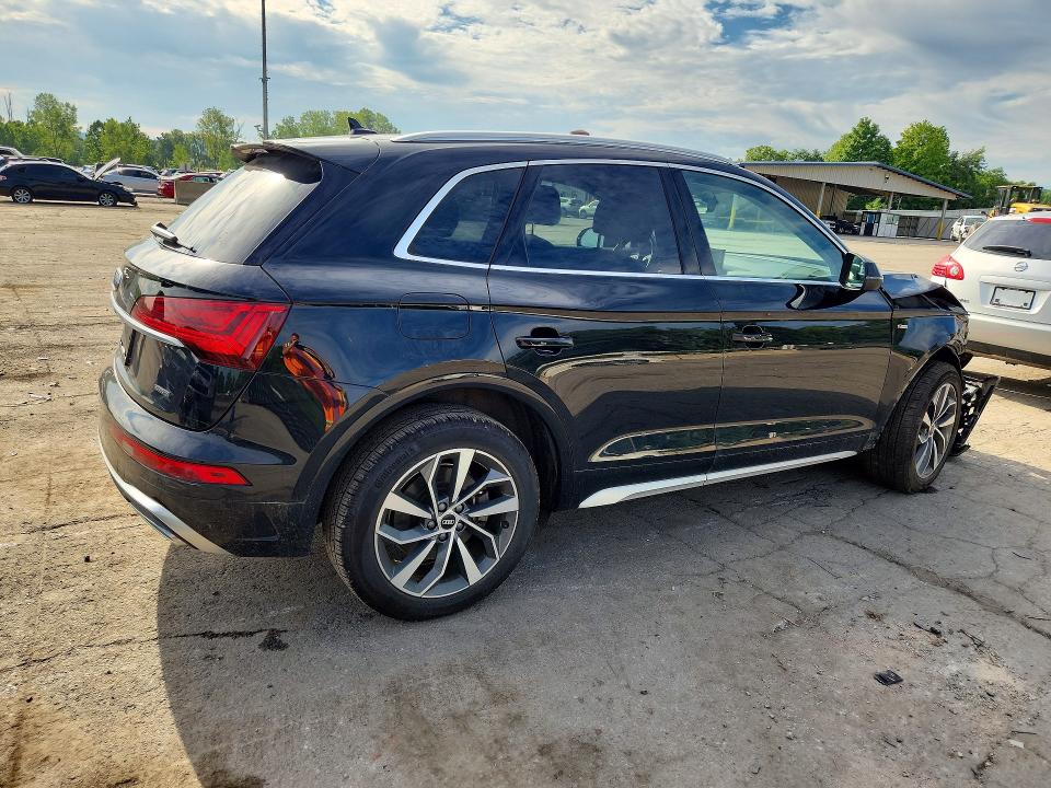 Photo 3 from auction – 2022 AUDI Q5 with VIN WA1EAAFY8N2057896