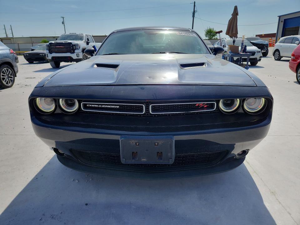 Photo 5 from auction – 2016 DODGE CHALLENGER with VIN 2C3CDZBT2GH226113