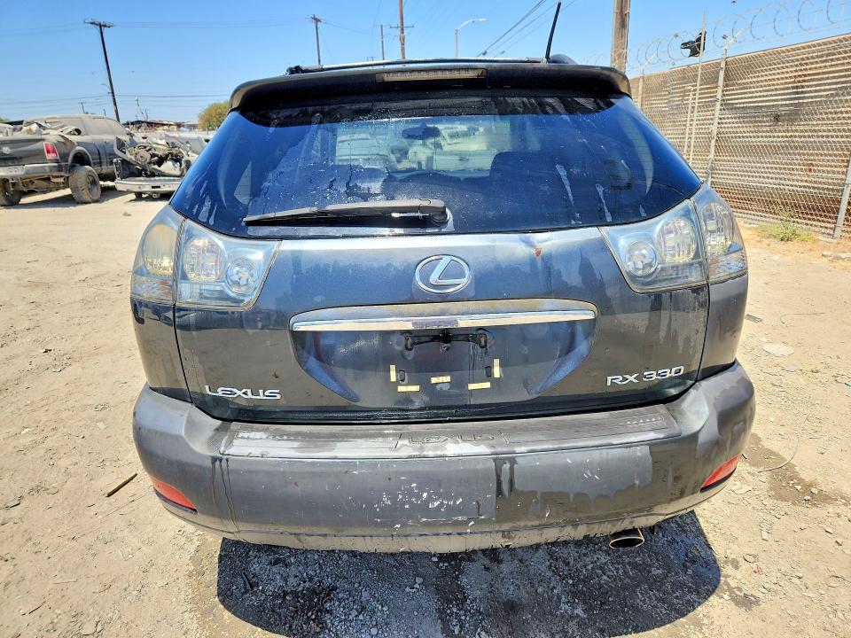 Photo 6 from auction – 2005 LEXUS RX with VIN JTJGA31U650053854