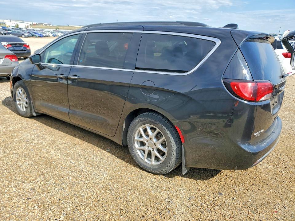 Photo 2 from auction – 2020 CHRYSLER PACIFICA with VIN 2C4RC1FG1LR137161