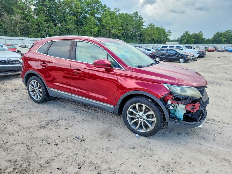 Photo 4 from auction – 2015 LINCOLN MKC with VIN 5LMCJ1A9XFUJ18239