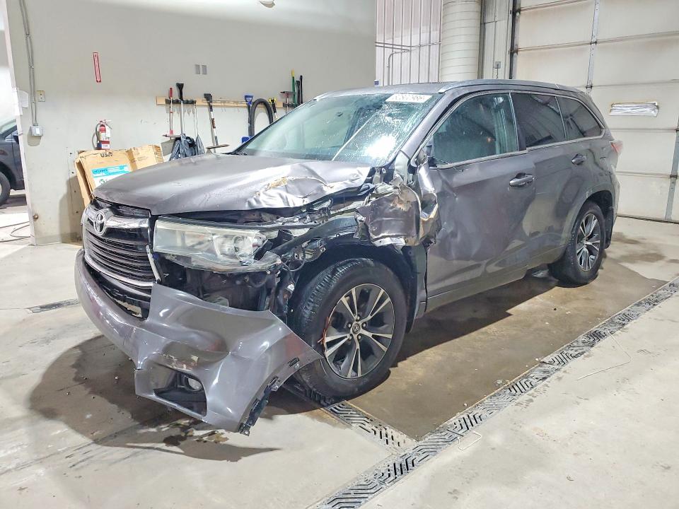 TOYOTA HIGHLANDER 2016 with VIN 5TDJKRFH8GS239691 - Photo from auction