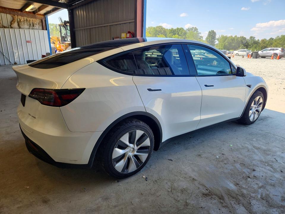 Foto 3 de la subasta – 2023 TESLA MODEL Y con VIN 7SAYGDEE9PA054208