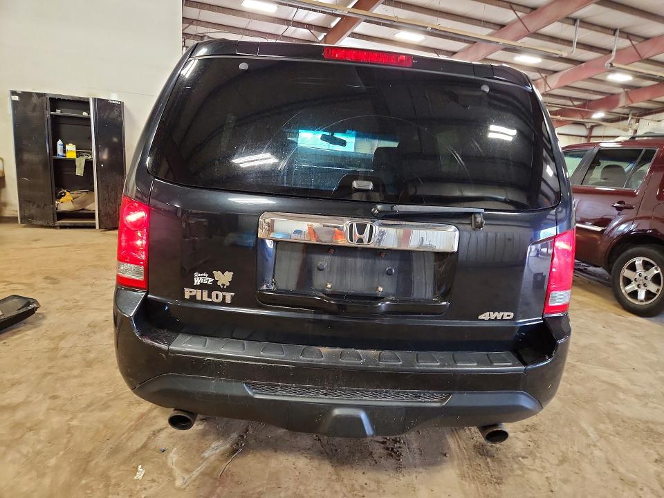 Foto 6 de la subasta – 2013 HONDA PILOT con VIN 5FNYF4H51DB011542