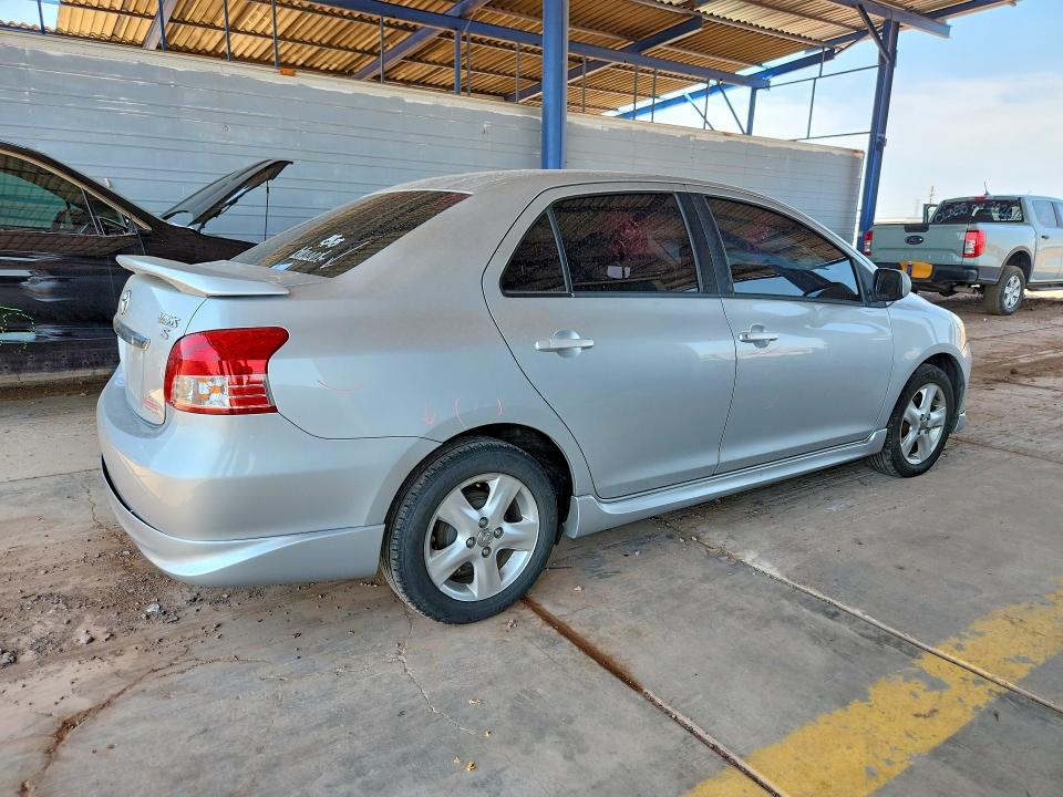 Photo 3 from auction – 2007 TOYOTA YARIS with VIN JTDBT923871079109