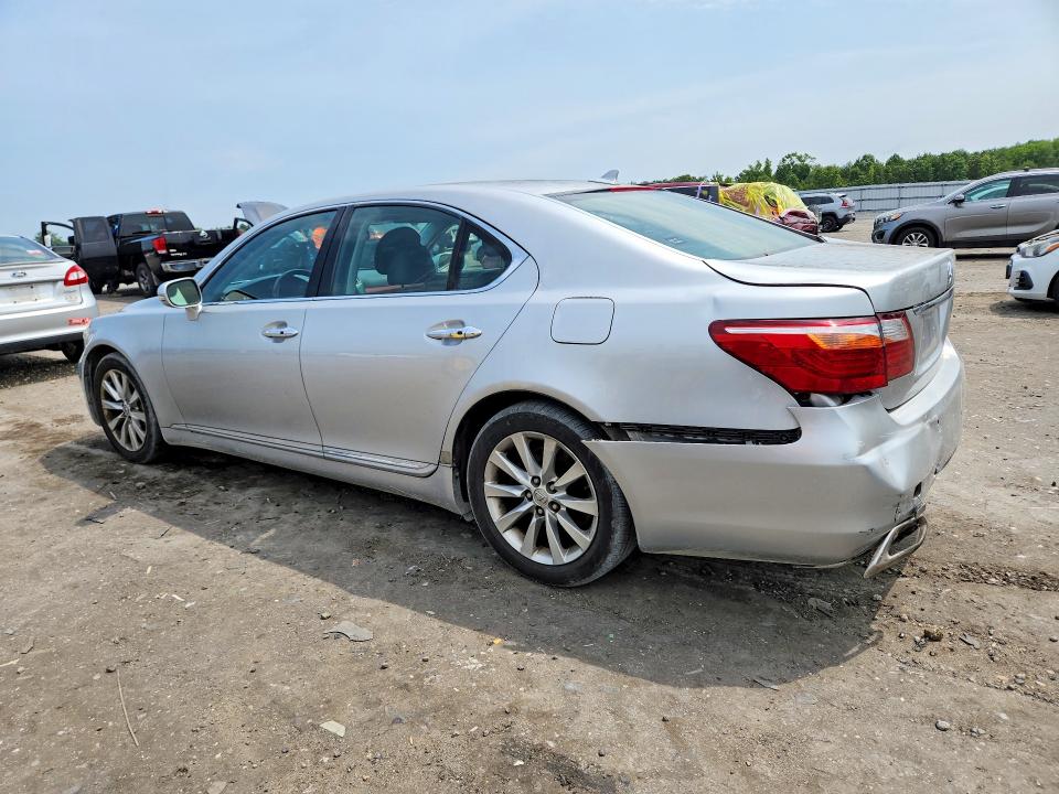 Photo 2 from auction – 2012 LEXUS LS with VIN JTHCL5EF8C5015205