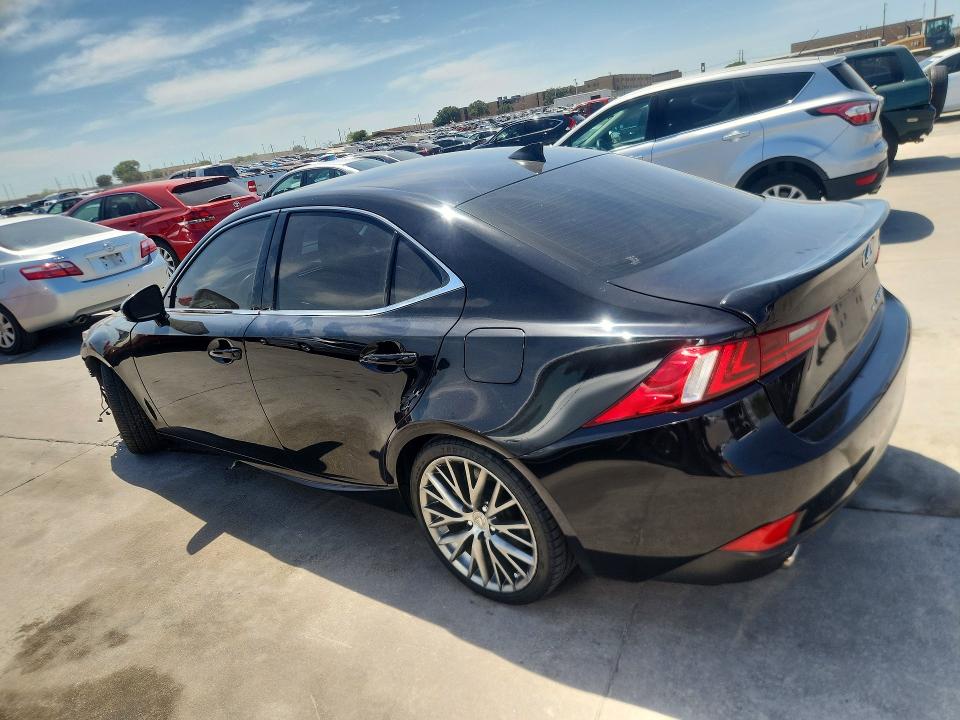 Photo 2 from auction – 2016 LEXUS IS with VIN JTHCM1D25G5011140
