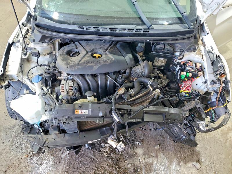 Photo 11 from auction – 2015 HYUNDAI ELANTRA with VIN 5NPDH4AE2FH608383
