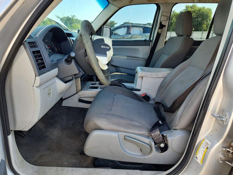 Photo 7 from auction – 2008 JEEP LIBERTY with VIN 1J8GP28K28W272451