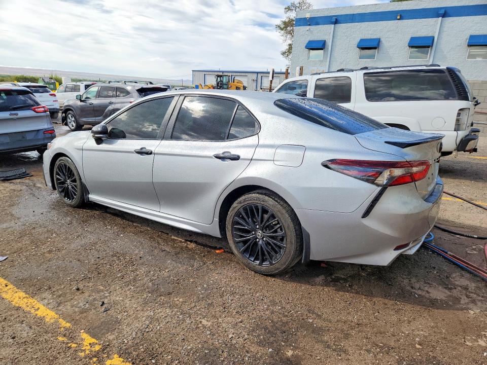 Photo 2 from auction – 2022 TOYOTA CAMRY with VIN 4T1G11AK2NU031425