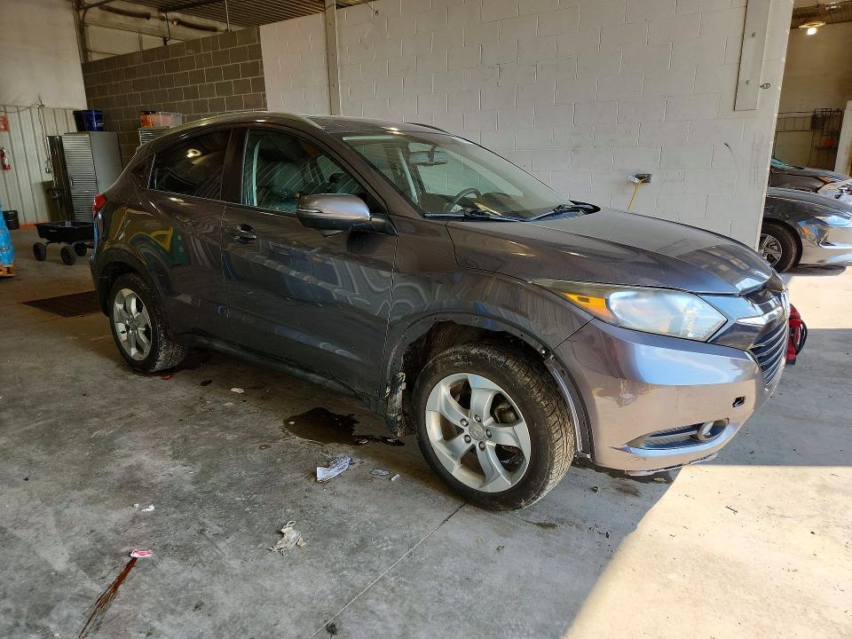Photo 4 from auction – 2016 HONDA HR-V with VIN 3CZRU6H76GM737852