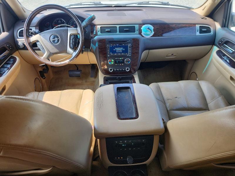 Photo 8 from auction – 2008 GMC YUKON with VIN 1GKFK63868J135258