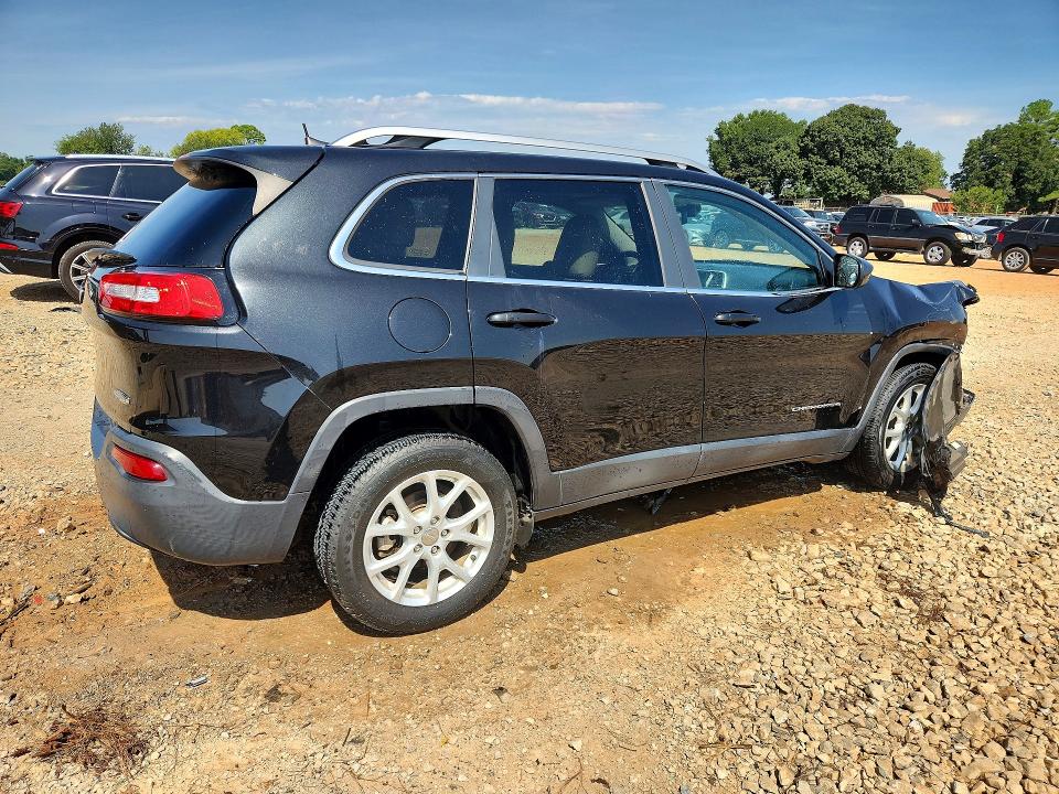 Photo 3 from auction – 2016 JEEP CHEROKEE with VIN 1C4PJLCB9GW230671
