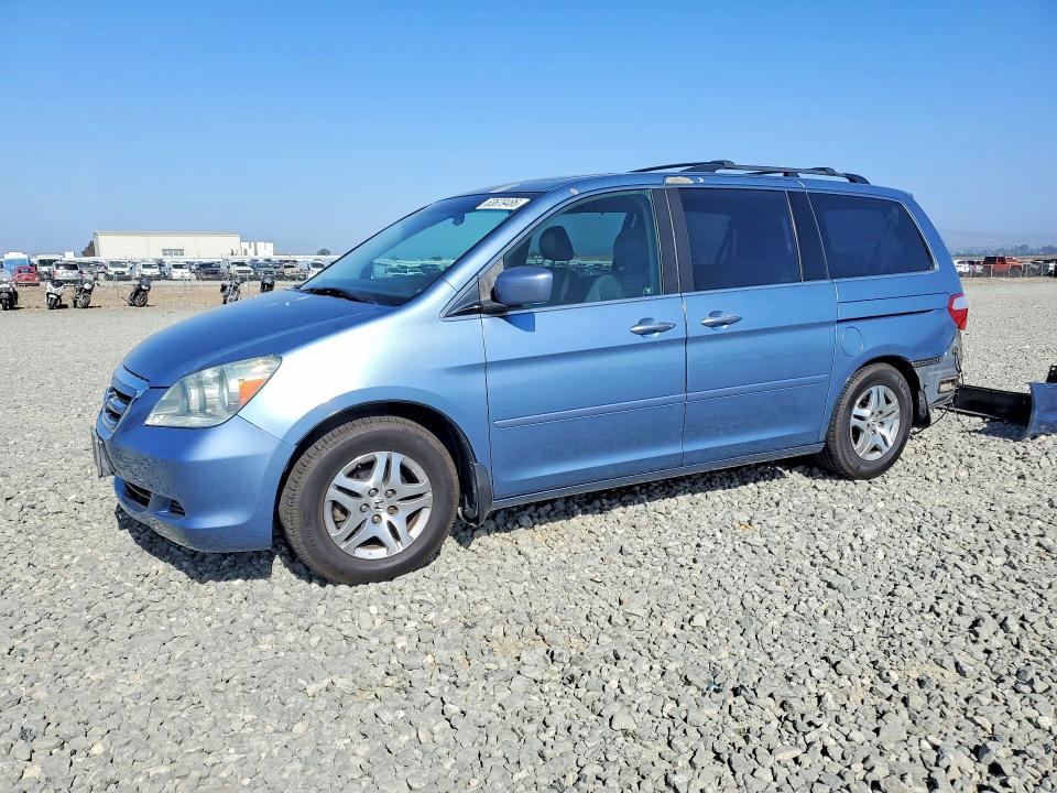 HONDA ODYSSEY 2005 with VIN 5FNRL387X5B107163 - Photo from auction