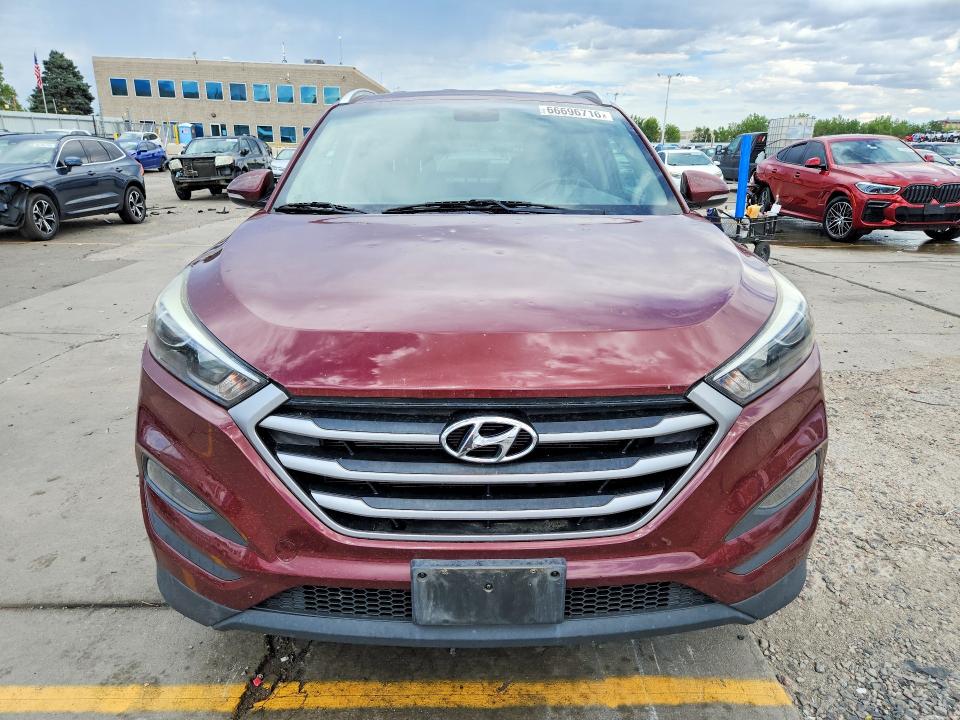Photo 5 from auction – 2017 HYUNDAI TUCSON with VIN KM8J3CA45HU478705