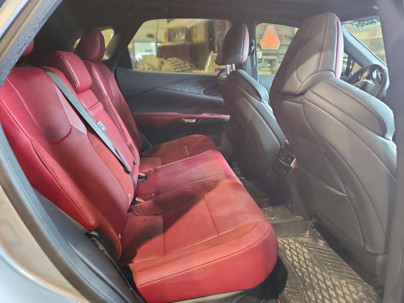 Снимка 11 от търг – 2024 LEXUS RX с VIN 2T2BCMEA0RC018991