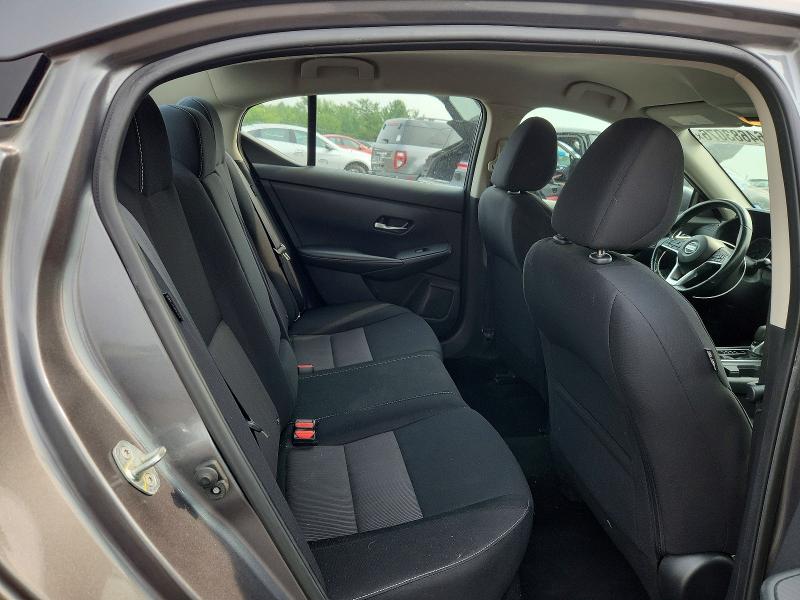 Photo 10 from auction – 2022 NISSAN SENTRA with VIN 3N1AB8CV3NY252152