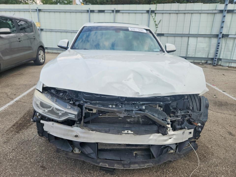 Photo 5 from auction – 2014 BMW 335 with VIN WBA3B9G53ENR92638