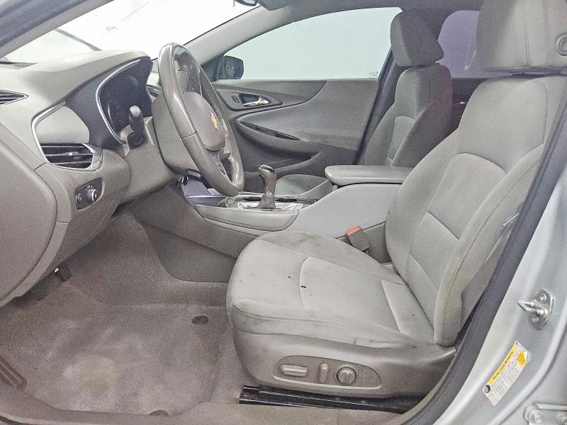 Photo 7 from auction – 2018 CHEVROLET MALIBU with VIN 1G1ZD5ST8JF292746