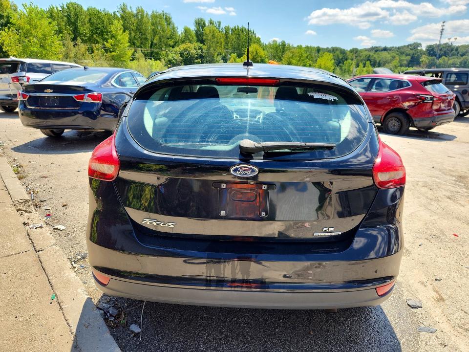 Photo 6 from auction – 2016 FORD FOCUS with VIN 1FADP3K29GL331655