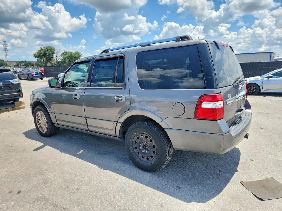 Photo 2 from auction – 2013 FORD EXPEDITION with VIN 1FMJU1K55DEF46028