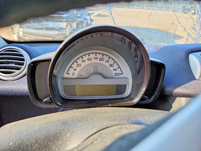 Photo 9 from auction – 2012 SMART FORTWO with VIN WMEEJ3BA7CK527912