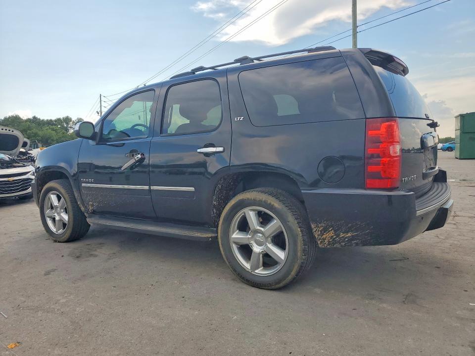 Photo 2 from auction – 2012 CHEVROLET TAHOE with VIN 1GNSKCE04CR264892
