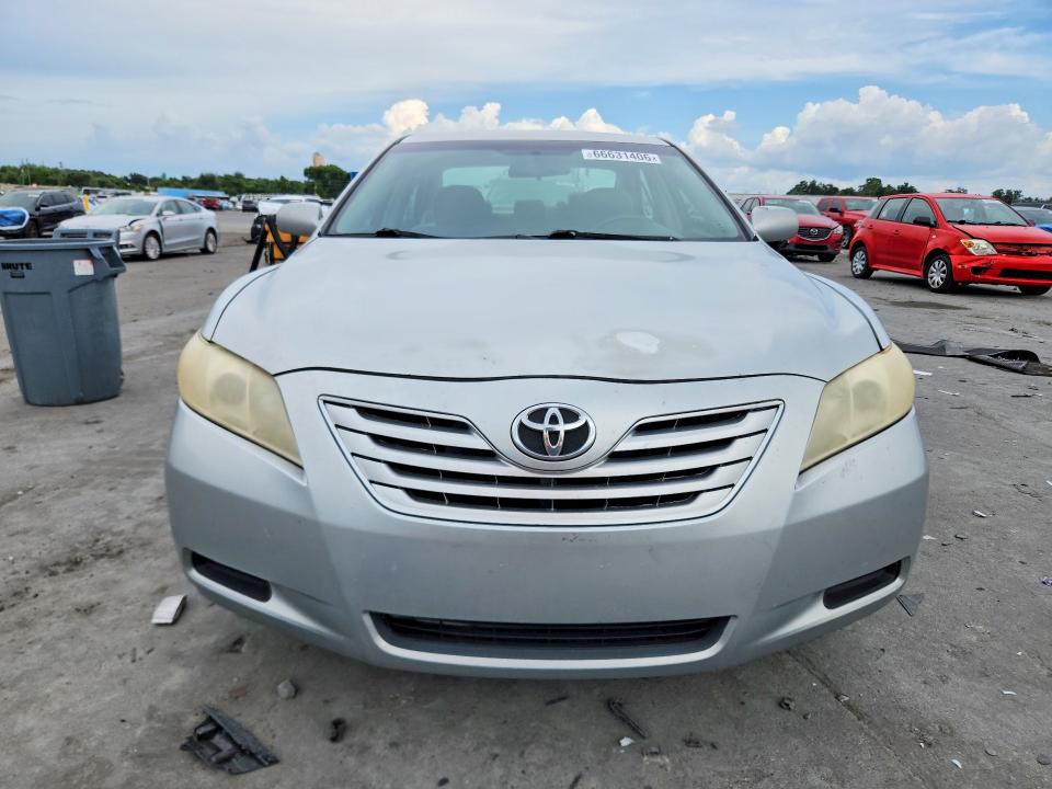 Photo 5 from auction – 2007 TOYOTA CAMRY with VIN 4T1BE46K27U556562