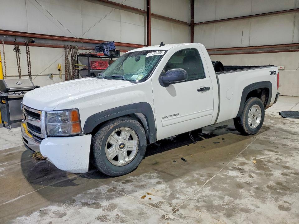 2010 CHEVROLET SILVERADO - Търг №67133266